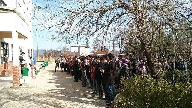 Lise Öğrencilerinden Mehmetçiklere Dua 3