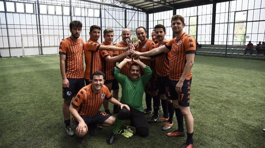 Personel Halı Saha Futbol Turnuvası’nda Gülen Taraf Havacılık Takımı Oldu