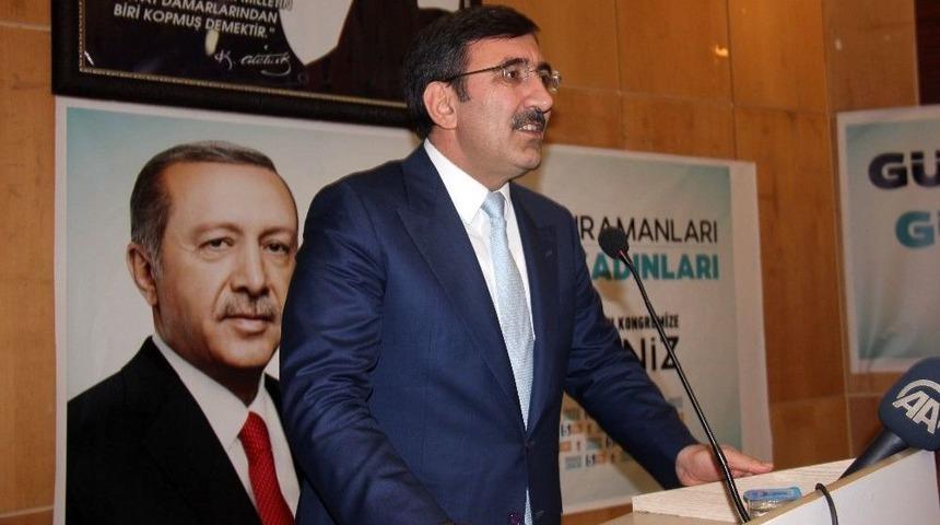 Ak Partili Yılmaz: “ana Muhalefet Partisinin Genel Başkanı Aday Olmaya Cesaret Edemiyor”