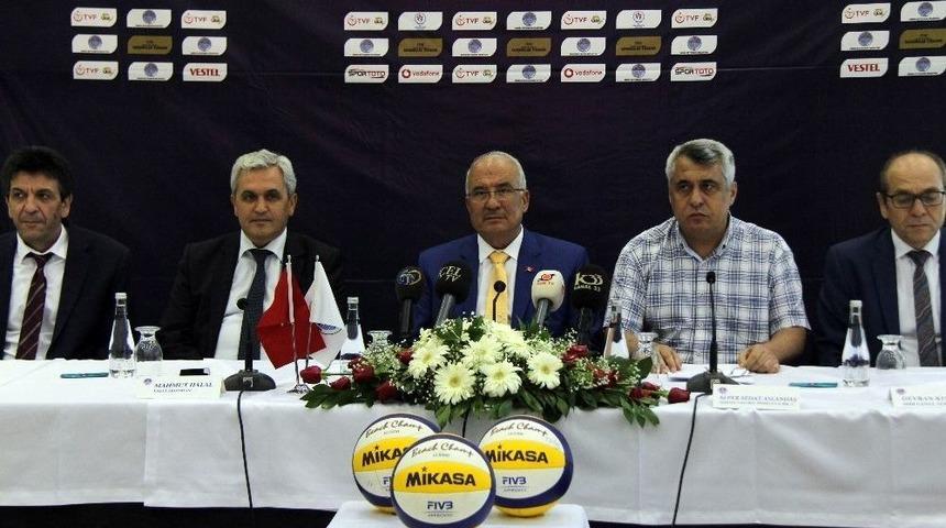 Plaj Voleybolu D&uuml;nya Turu Hazırlıkları Tamamlandı