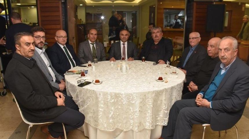 Başkan Ay, Muhtarlarla Bir Araya Geldi