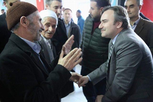 Siirt Belediyesinden Halk Günü Toplantısı