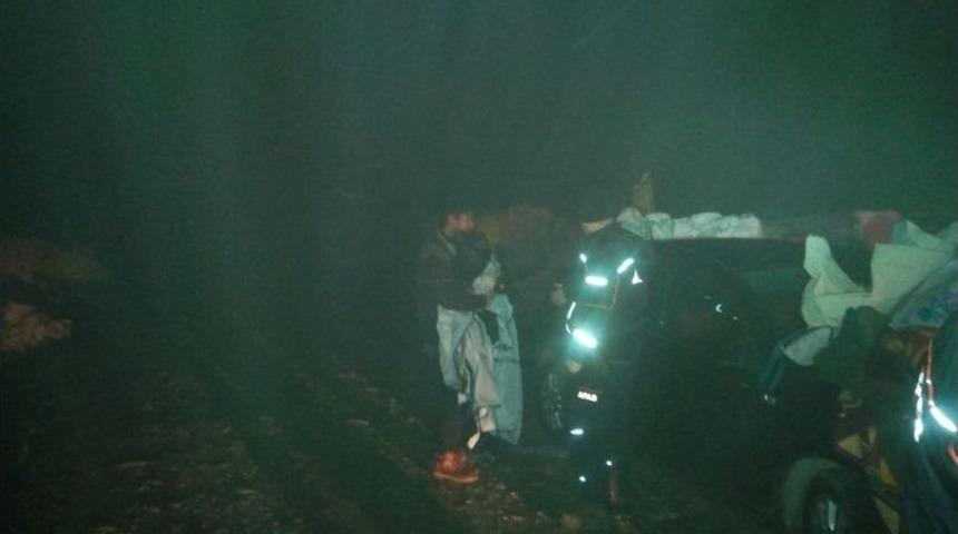 Kocaeli Afad Ekipleri 1 Gecede 5 Kişiyi Kurtardı