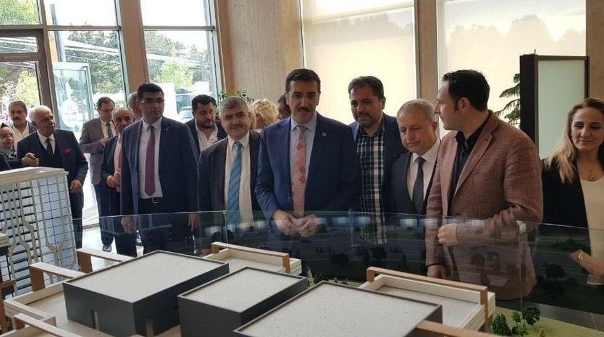 Bakan T&uuml;fenkci Malatya Life Projesi Hakkında Bilgi Aldı