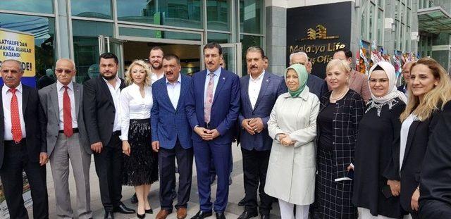 Bakan T&uuml;fenkci Malatya Life Projesi Hakkında Bilgi Aldı 1