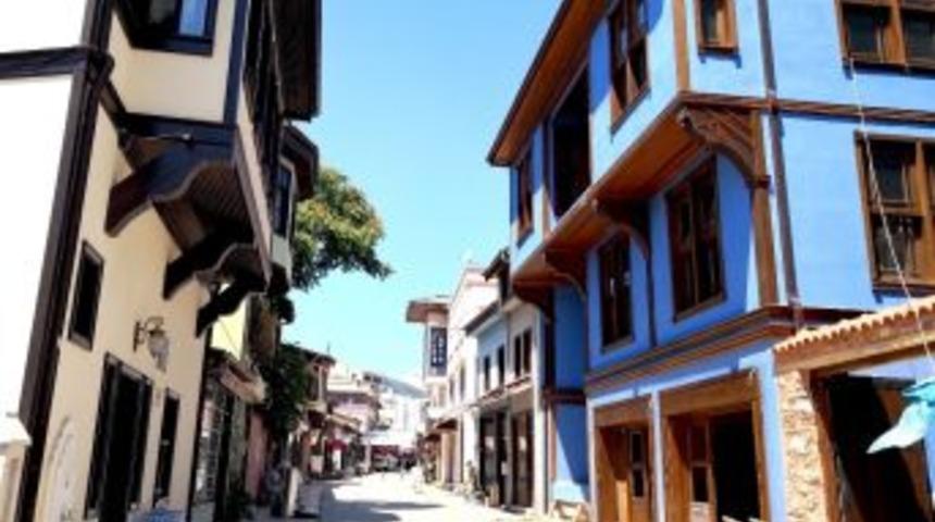 Bursa&rsquo;nın Tarihi Kimliği Osmangazi&rsquo;de &Ouml;ne &Ccedil;ıkıyor