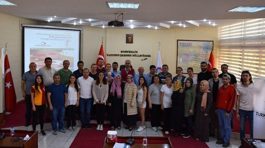 T&uuml;rk Kızılayı Karab&uuml;k Şubesi&rsquo;nden İlk Yardım Kursu