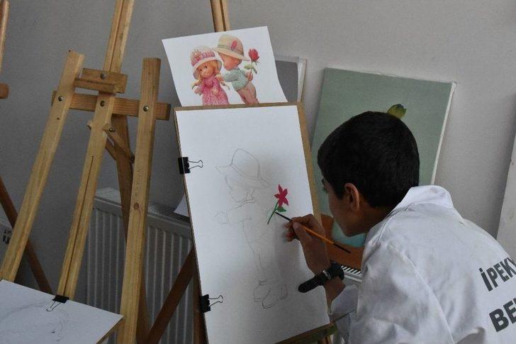 Erçek Yaşam Merkezine Yoğun İlgi G1