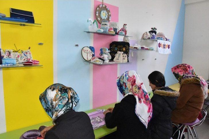 Erçek Yaşam Merkezine Yoğun İlgi G4