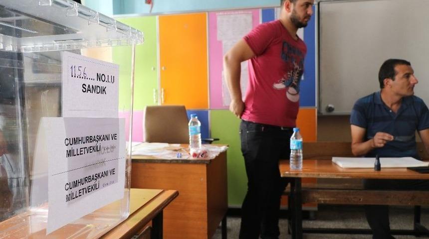 Diyarbakır&rsquo;da Sandıkların Tamamı A&ccedil;ıldı