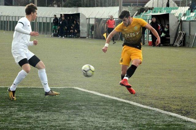 İzmir Süper Amatör Lig: Aliağaspor: 5 - Bornova 1881: 0