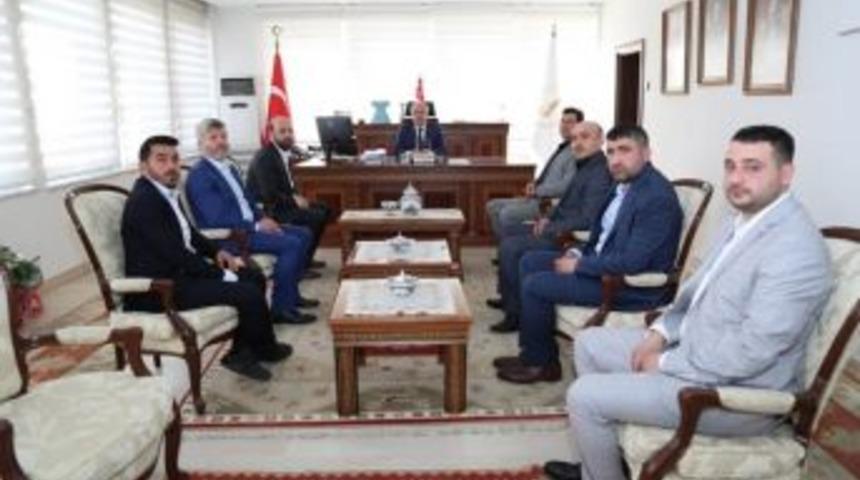 Vali Nayir: K&uuml;&ccedil;&uuml;k Esnaf K&uuml;lt&uuml;r&uuml; Mutlaka Yaşatmalıyız