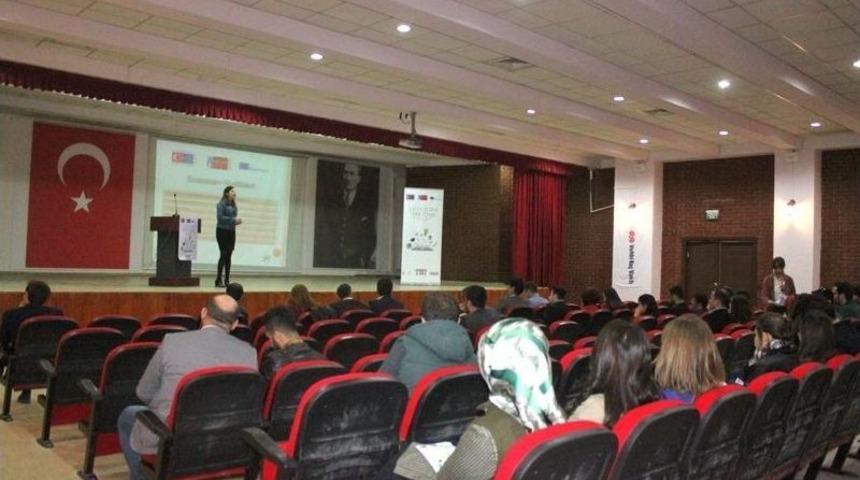 &lsquo;geleceğini Ter Etme&rsquo; Projesi İle &Ouml;ğrencilerin Okula Devamı Sağlanacak