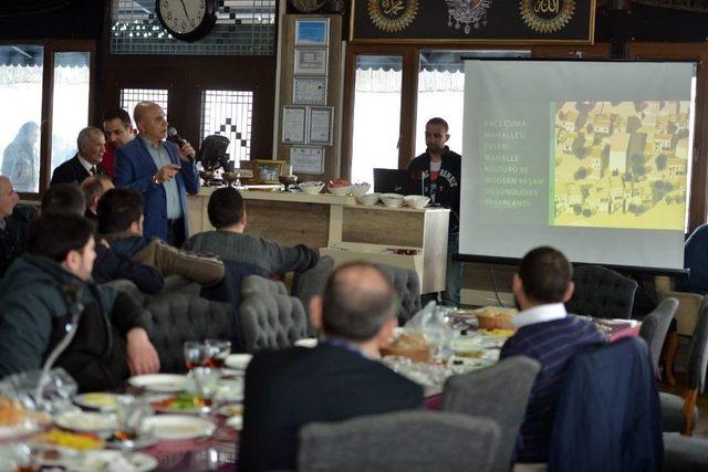 Başkan Korkut, Berberlerle Bir Araya Geldi