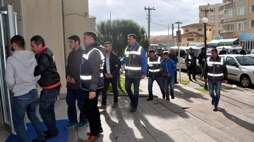 Karacabey&rsquo;de Su&ccedil; &Ouml;rg&uuml;t&uuml;ne Darbe