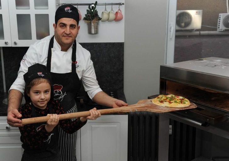 Türk Ve Suriyeli Çocuklar El Ele Yemek Yaptı G2