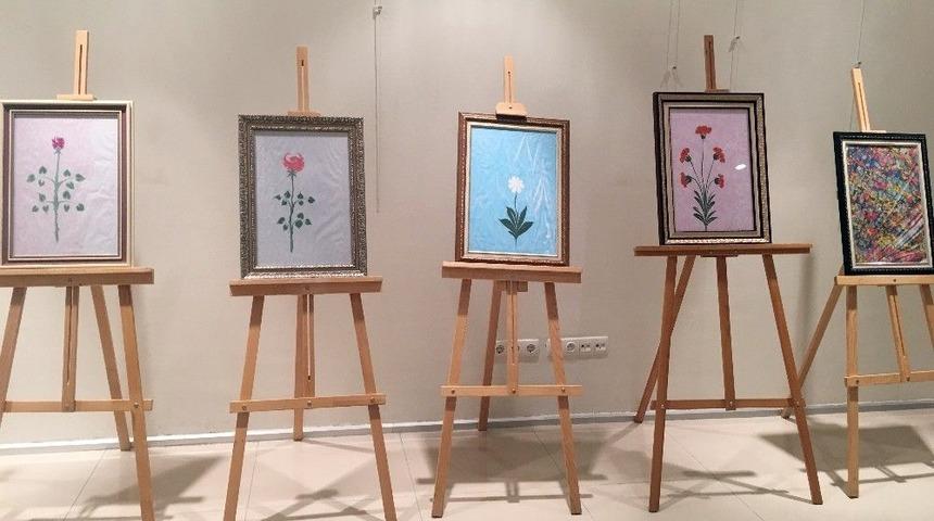 Denetimli Serbestlik Y&uuml;k&uuml;ml&uuml;lerinden &lsquo;ebru Sanatı Sergisi&rsquo;