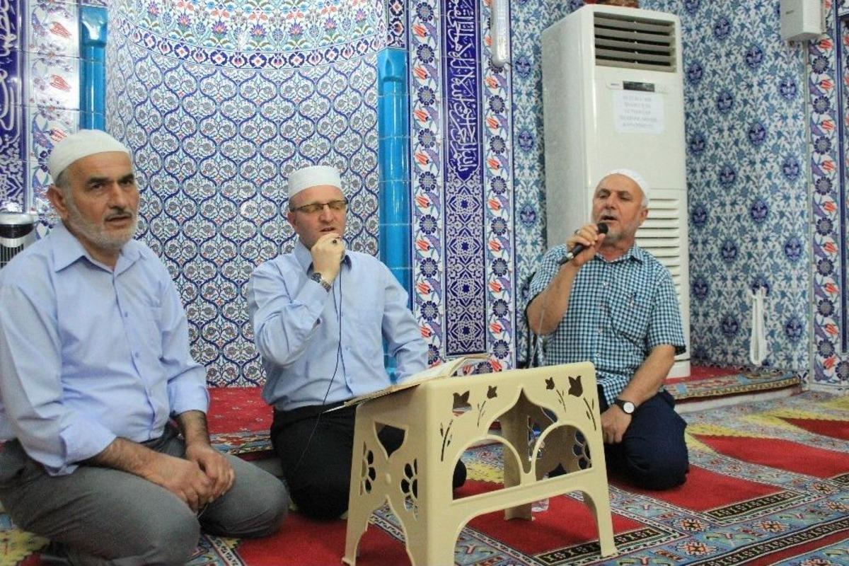 Osmaneli&rsquo;de Berat Kandili Coşkuyla Kutlandı