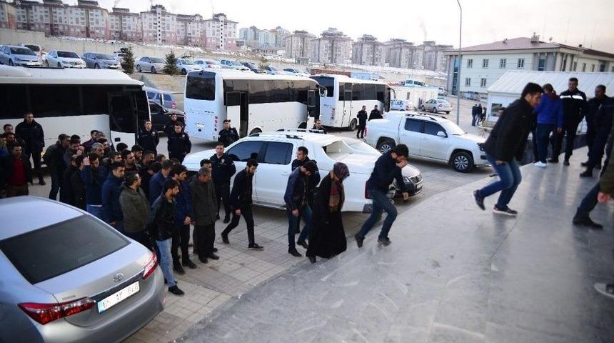 Başkasının Yerine Sınava Girenler Hakkında İşlem Yapıldı