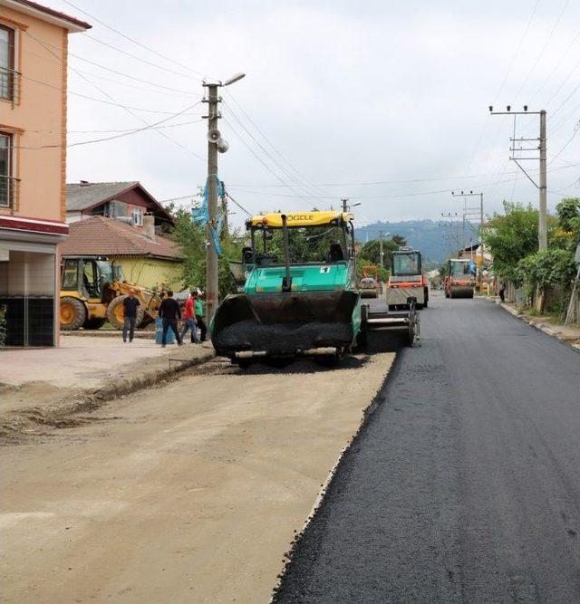 Karapürçek Altyapının Ardından Asfaltla Buluşuyor