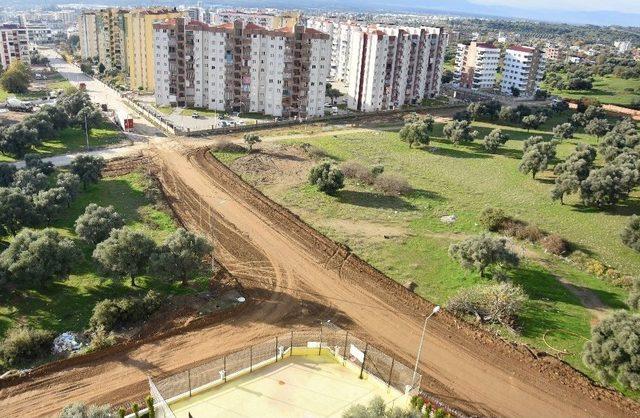 Başkan Alıcık Üst Yapı Çalışmalarını Yerinde İnceledi