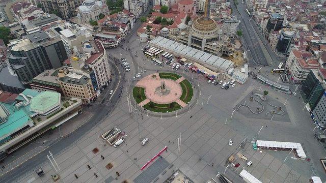 Taksim Meydanı Havadan Görüntülendi