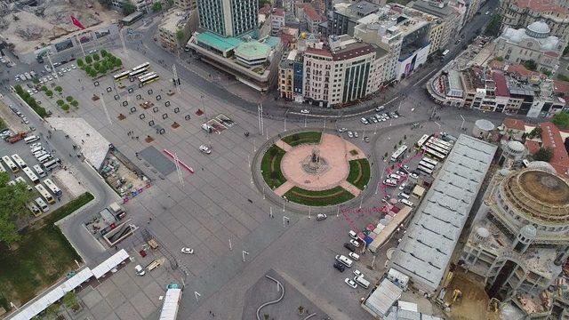 Taksim Meydanı Havadan Görüntülendi