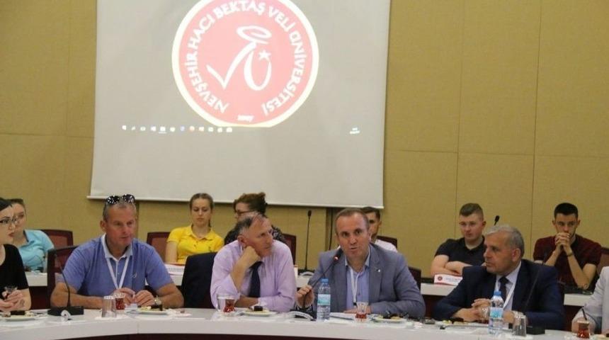 Kosovalı &Uuml;niversite Adayı &Ouml;ğrenciler Nev&uuml;&rsquo;y&uuml; Ziyaret Etti