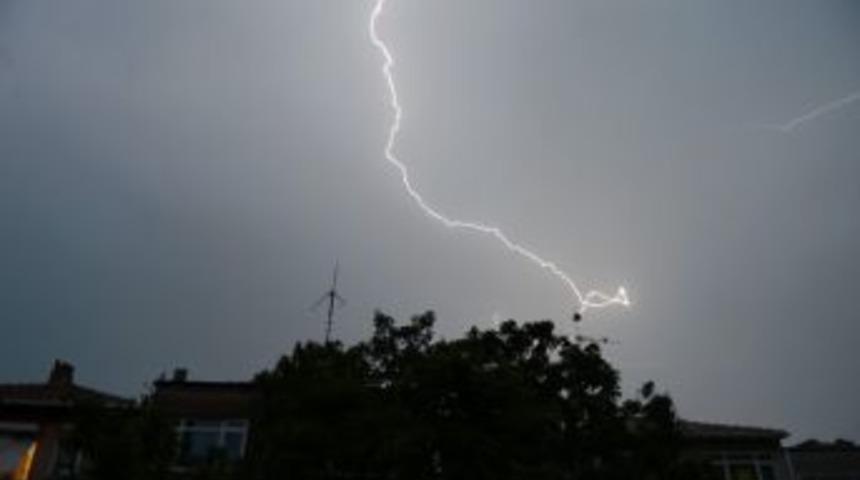 Meteoroloji&rsquo;den Sel Uyarısı