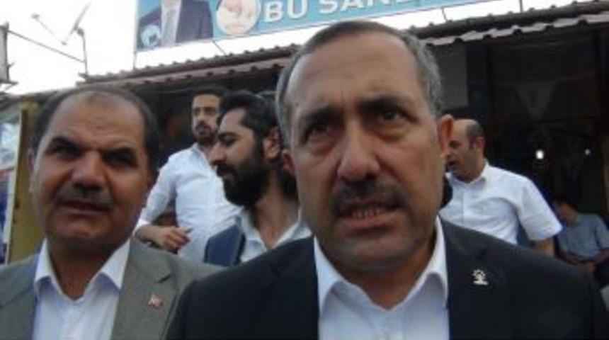 Ak Parti Van Milletvekili Abdulhahad Arvas Tebrikleri Kabul Ediyor