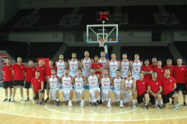 A Milli Basketbol Takımı Medya Günü Etkinliği Düzenledi