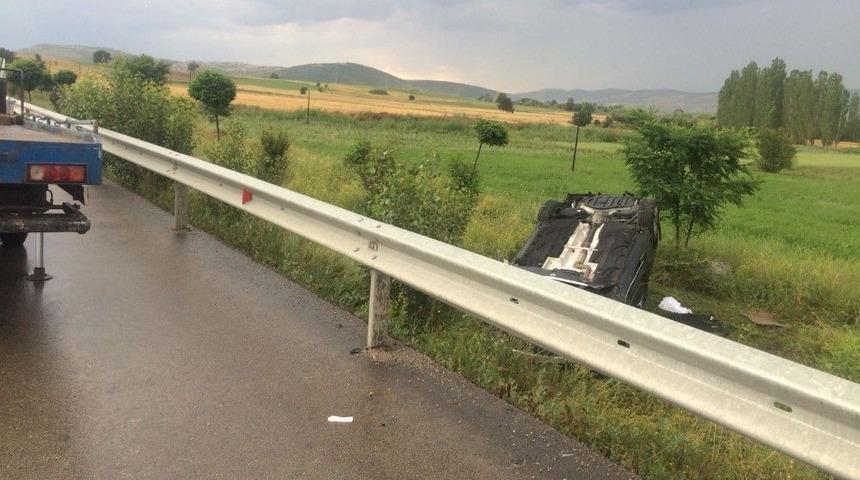 Afyonkarahisar&rsquo;da Trafik Kazası: 1 &Ouml;l&uuml;, 1 Yaralı