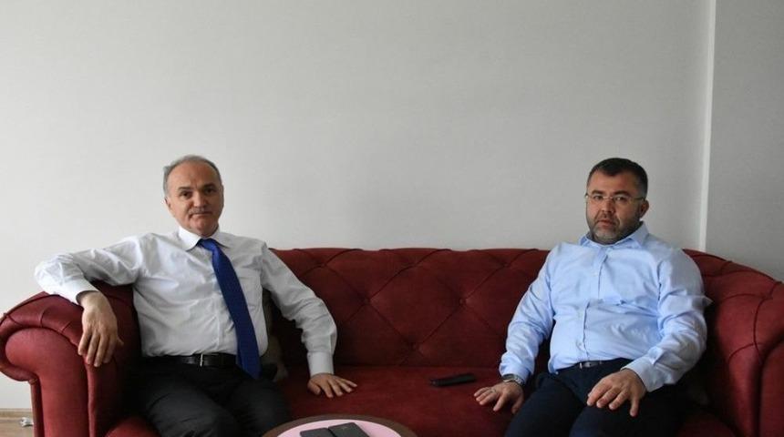 Bakan &Ouml;zl&uuml;&rsquo;den Ak Parti D&uuml;zce İl Başkanı Keskin&rsquo;e Ge&ccedil;miş Olsun Ziyareti