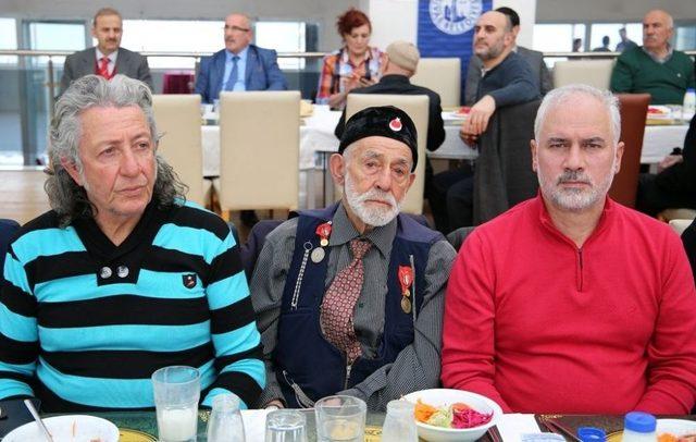 100 Yaşına Ulaşan Yaşlıların İsmi Mahallelerde Yaşatılacak 1