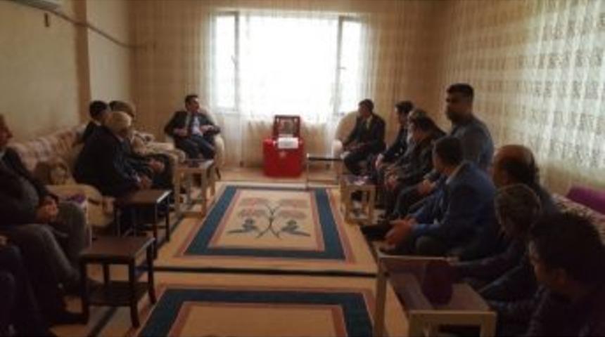 Başkan G&uuml;len&ccedil;, Şehit Ailesini Yalnız Bırakmıyor