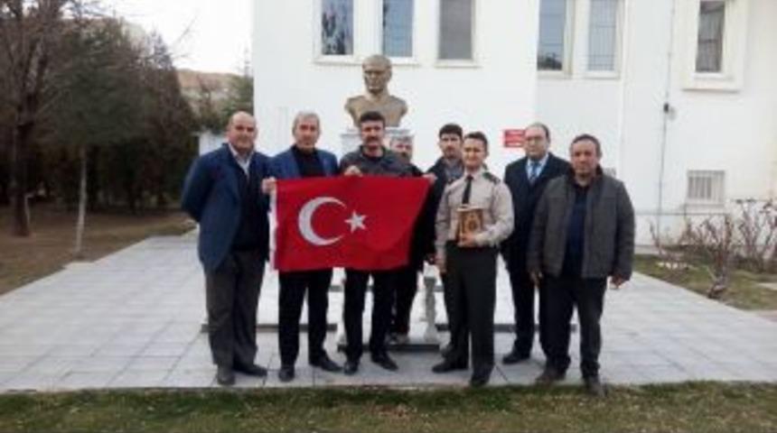 Zeytin Dalı Harekatı&rsquo;na Katılmak İ&ccedil;in Dilek&ccedil;e Verdiler