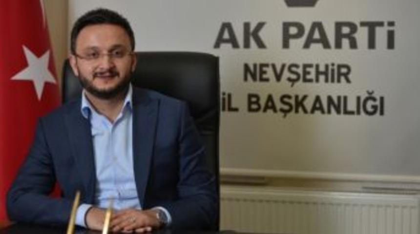 Ak Parti İl Başkanı Yanar, İş&ccedil;i Bayramını Kutladı