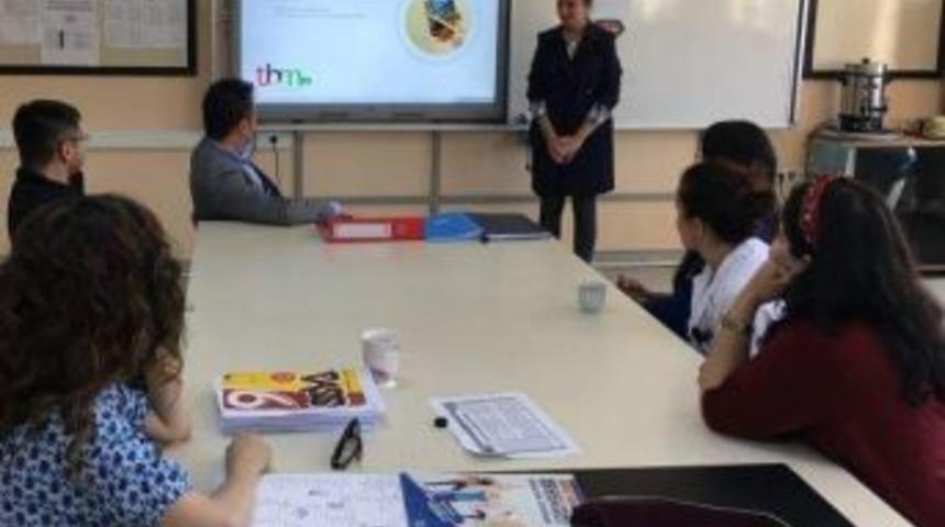 &Ccedil;avdarhisar&rsquo;da &rsquo;kriz Y&ouml;netimi Ve Sosyal Medya Bağımlılığı&rsquo; &Ccedil;alıştayı