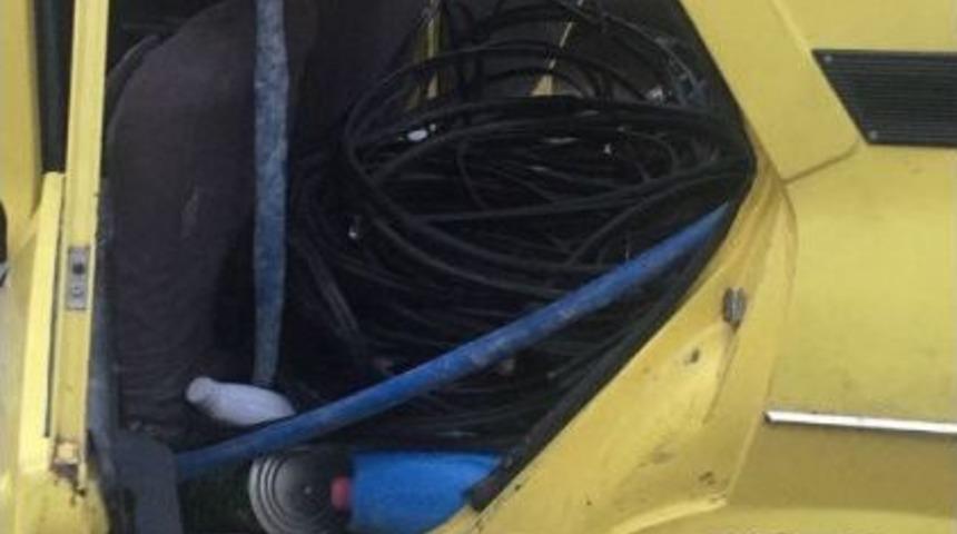 Jandarmadan Kablo Hırsızlarına Su&ccedil;&uuml;st&uuml;