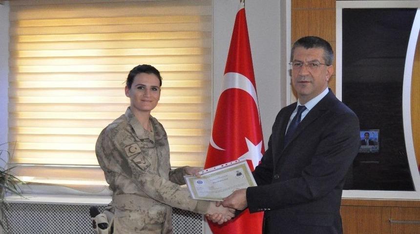 Kaymakamdan Jandarmaya Başarı Belgesi