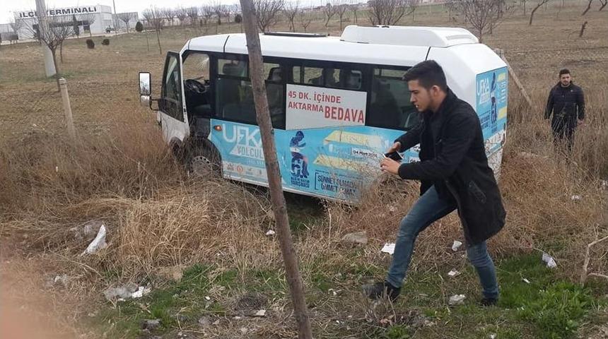 Afyonkarahisar&rsquo;da Trafik Kazası, 3 Yaralı