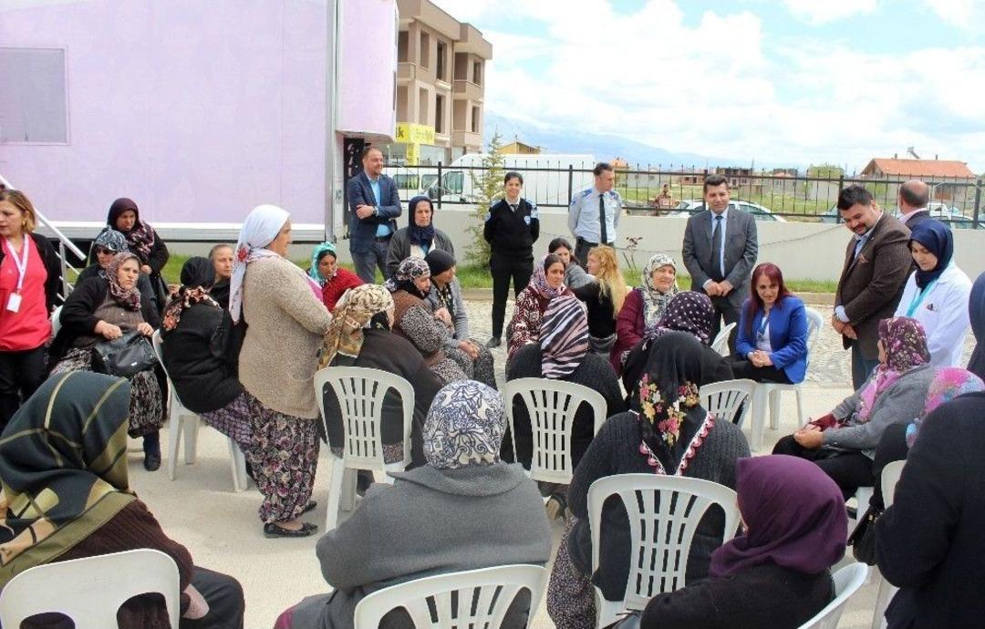 Pembe Prenseste Yaklaşık 4 Bin 550 Kişiyi Kanser Taraması Yapıldı