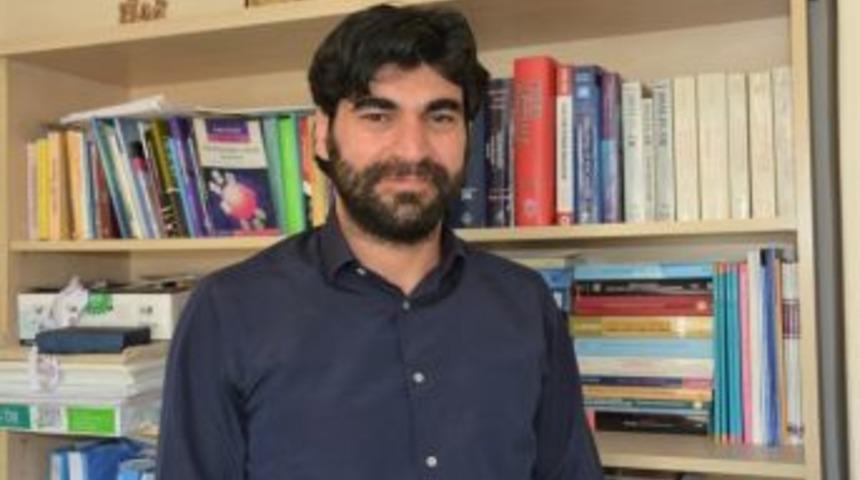 D&uuml; &Ouml;ğretim &Uuml;yesi Do&ccedil;. Dr. Abdullah Atlı: &ldquo;madde Kullanımı &Ouml;nemli Bir Halk Sağlığı Sorunudur&rdquo;