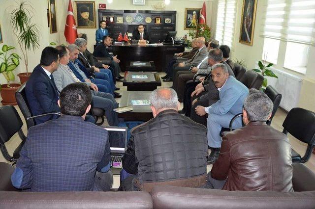 Kaymakam Alibeyoğlu, Muhtarlarla Bir Araya Geldi 1