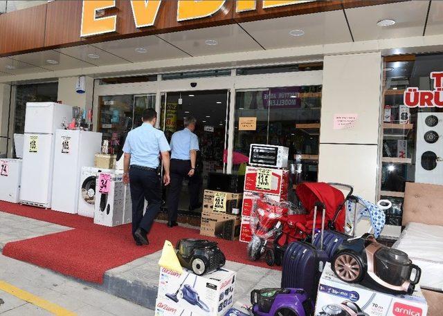 (&ouml;zel) İstanbul&rsquo;da Belediyelerden Vatandaşlara Dolu Yağışına Karşı Megafonlu Uyarı 2