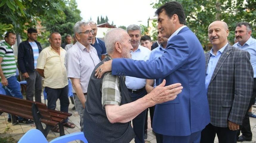 Başkan D&uuml;ndar, Vatandaşın Taleplerini Yerinde Dinledi