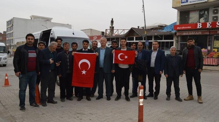 Besnili Muhtarlar Mehmet&ccedil;ik&rsquo;e Destek İ&ccedil;in Sınıra Gitti