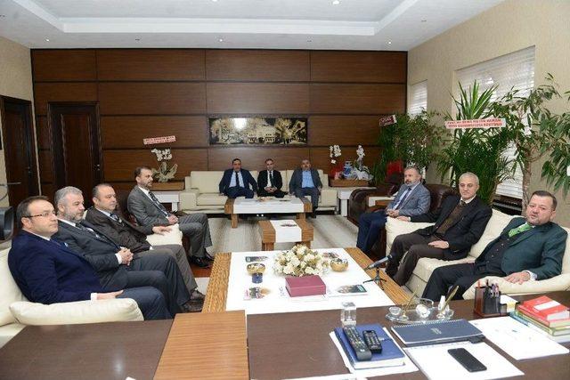 &Ccedil;orum Tso Başkanı &Ccedil;etin Başaranhıncal; 1