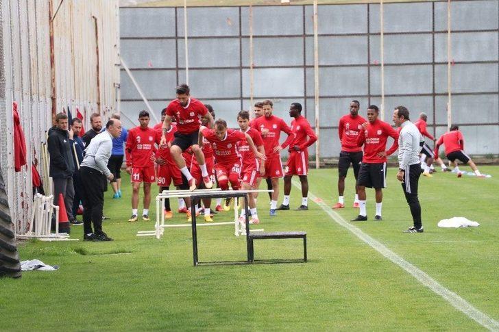 Sivasspor, Başakşehir Hazırlıklarına Başladı G2