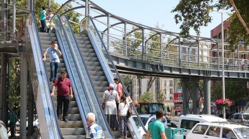 İki İl&ccedil;eyi Birleştiren &Uuml;st Ge&ccedil;it Hizmete Girdi